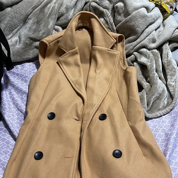 Jacket - Picture 2 of 4